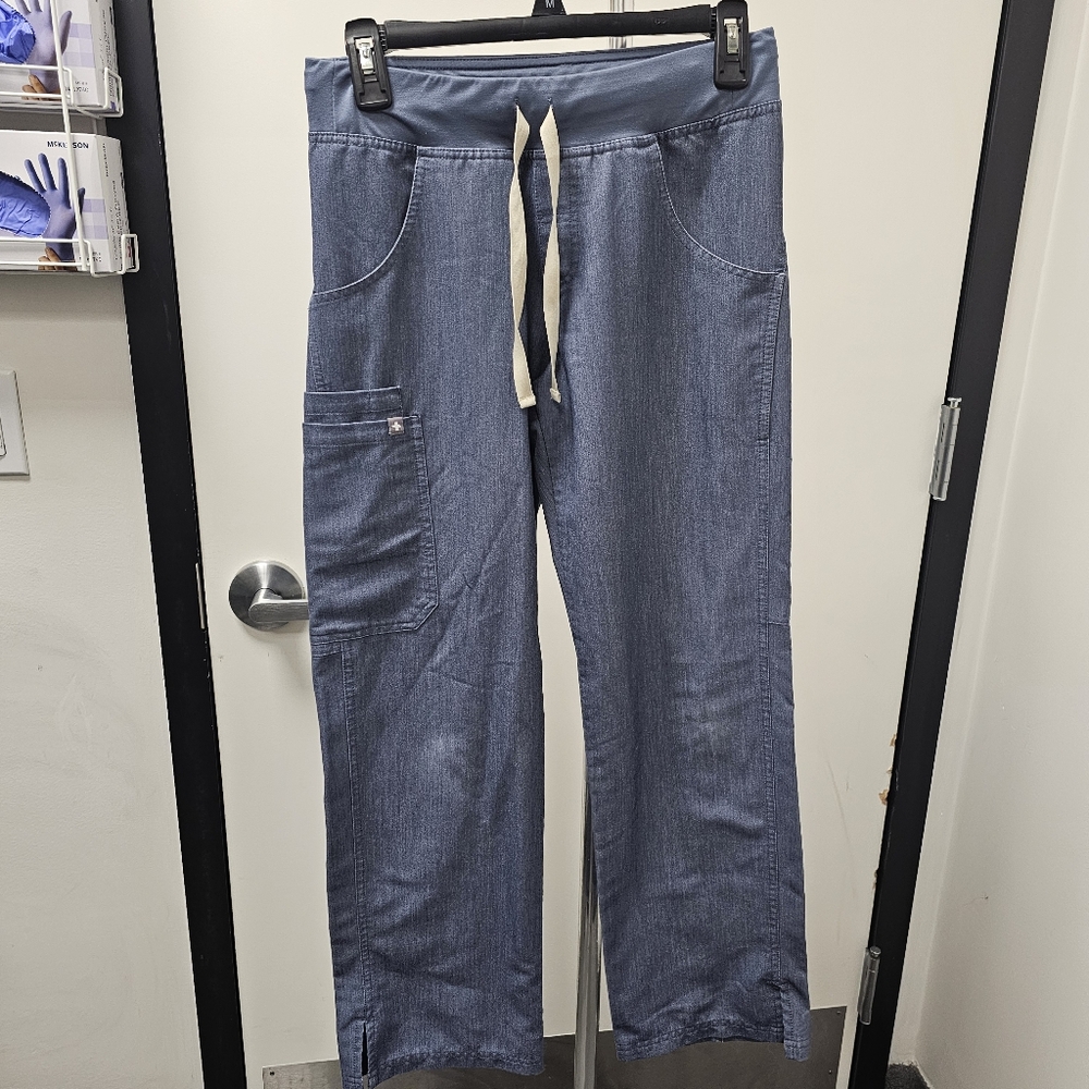 Figs XS/Petite Grey/Blue Denim Cargo Scrub Pants